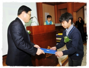 탄현 삼성초등학교 졸업식(2011. 02. 15) 2번째 파일