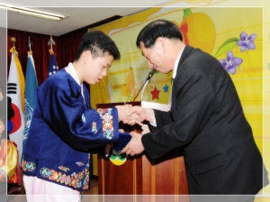대성동 초등학교 졸업식(2011. 02. 16) 1번째 파일