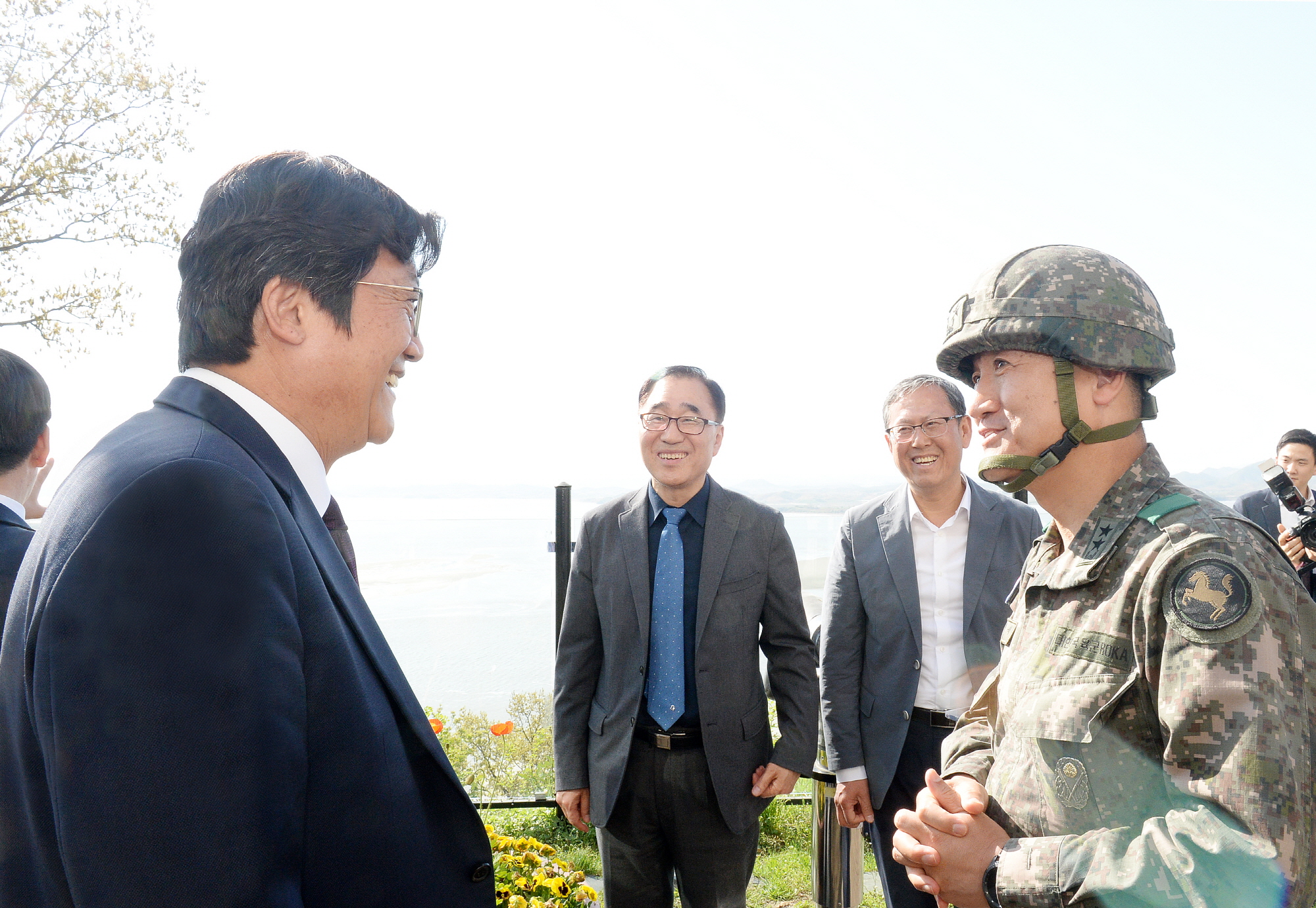 손배찬 파주시의회 의장, 오두산 철책탐방로 개방 협약식 참석