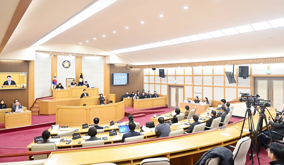 제261회 파주시의회 임시회 1차 본회의 (2026. 01. 19) 4번째 파일